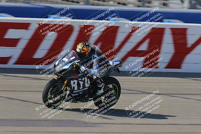 media/Aug-26-2022-Fastrack Riders (Fri) [[055e3b3c9d]]/level 2/Session 1 Start Finish/